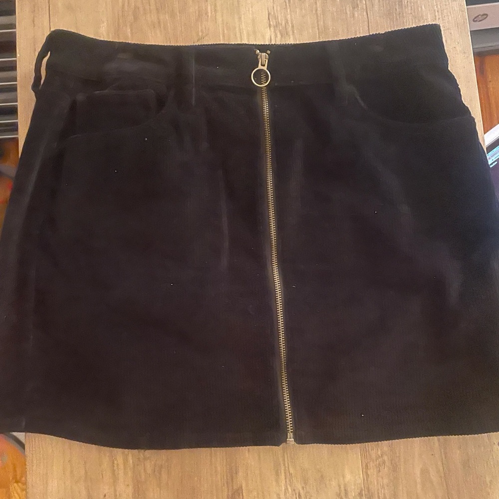 Black Corduroy Zipper Skirt